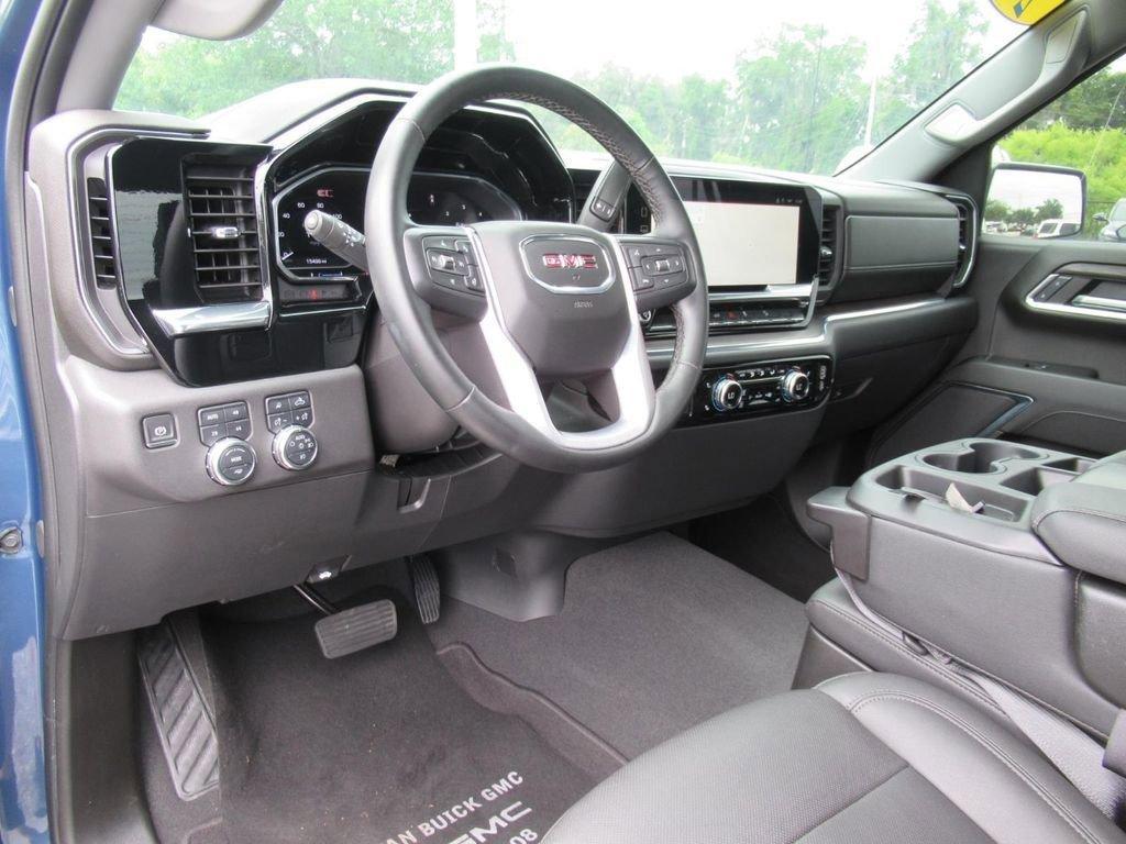 used 2024 GMC Sierra 1500 car, priced at $53,117