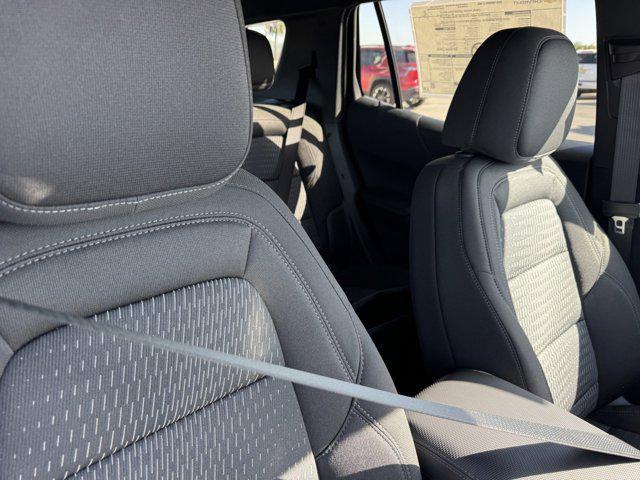 new 2026 Chevrolet Equinox car, priced at $30,899