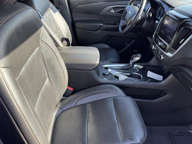 used 2021 Chevrolet Traverse car, priced at $22,392
