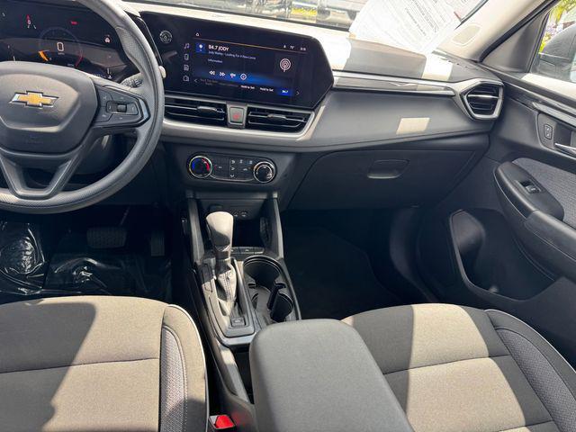 used 2025 Chevrolet TrailBlazer car, priced at $22,692