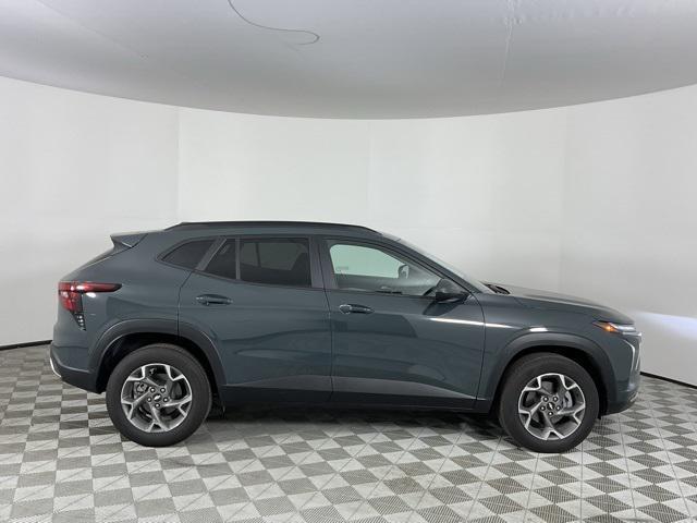 used 2025 Chevrolet Trax car, priced at $20,999