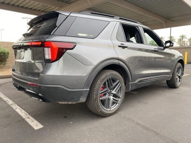 used 2025 Ford Explorer car, priced at $39,994