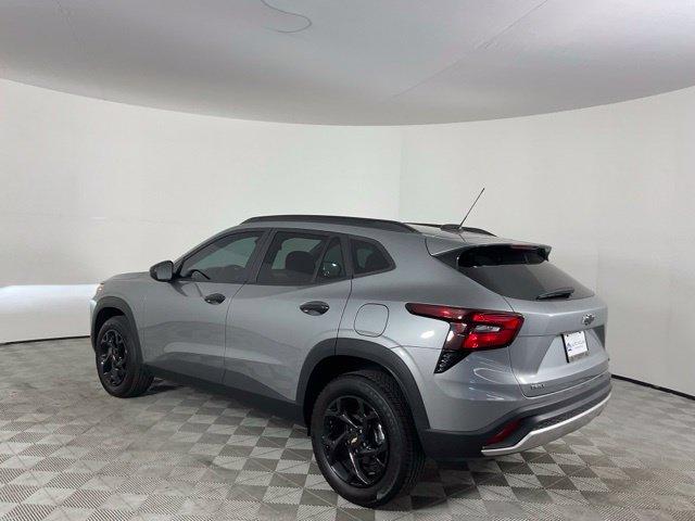 used 2025 Chevrolet Trax car, priced at $19,106