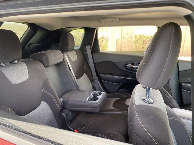 used 2016 Jeep Cherokee car, priced at $9,648
