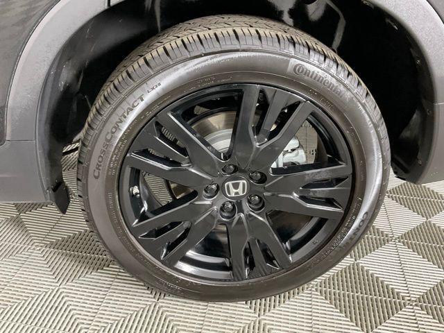 used 2022 Honda Pilot car, priced at $19,898