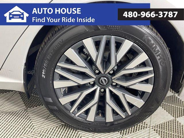 used 2024 Nissan Altima car, priced at $15,998