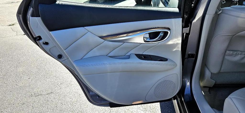 used 2011 INFINITI M37 car, priced at $11,980