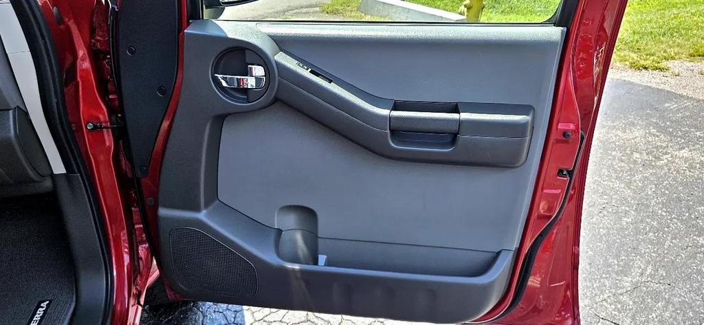 used 2014 Nissan Xterra car, priced at $13,995