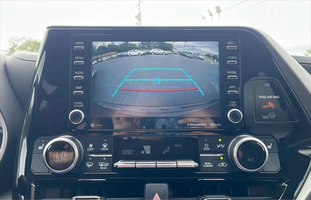 used 2021 Toyota Highlander car, priced at $29,840