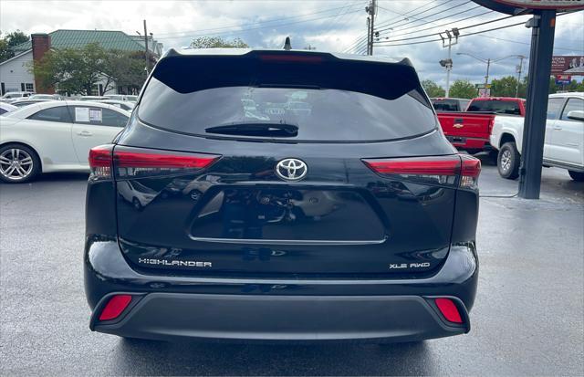 used 2021 Toyota Highlander car, priced at $29,840