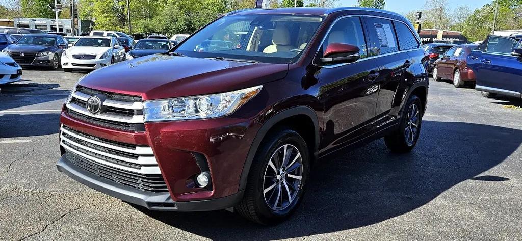 used 2017 Toyota Highlander car, priced at $24,472