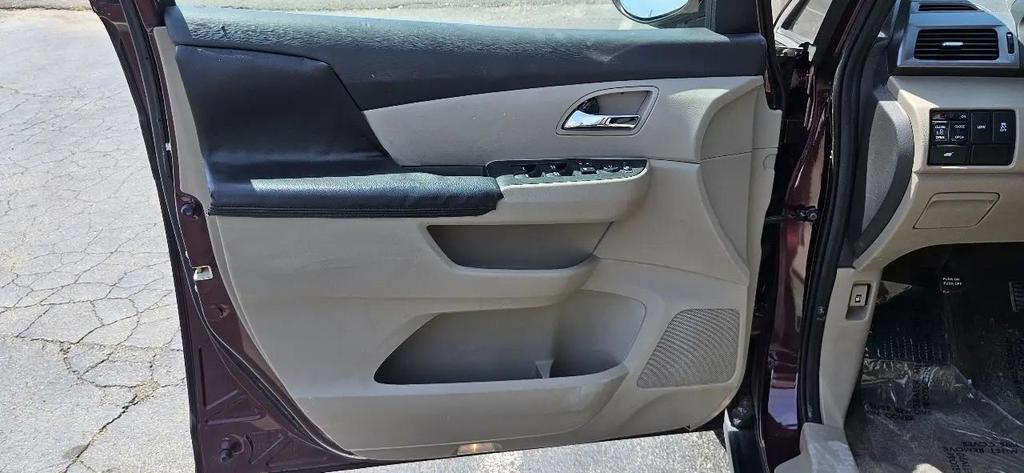 used 2014 Honda Odyssey car, priced at $13,783