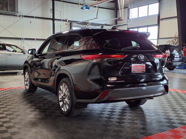 used 2020 Toyota Highlander car, priced at $27,988