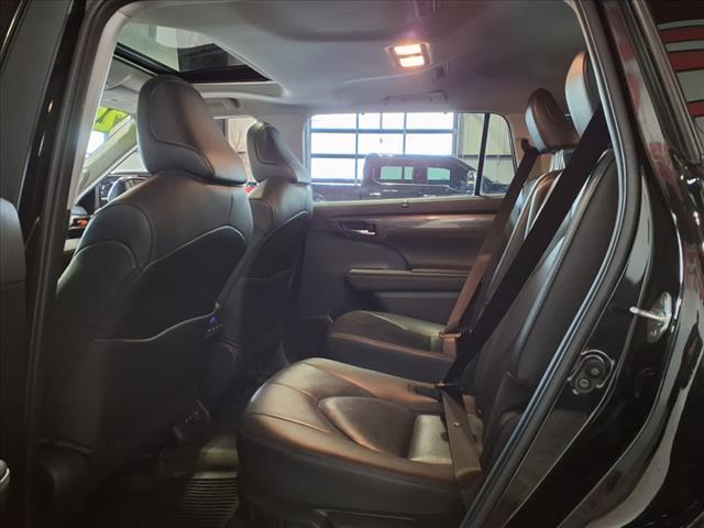 used 2020 Toyota Highlander car, priced at $27,988