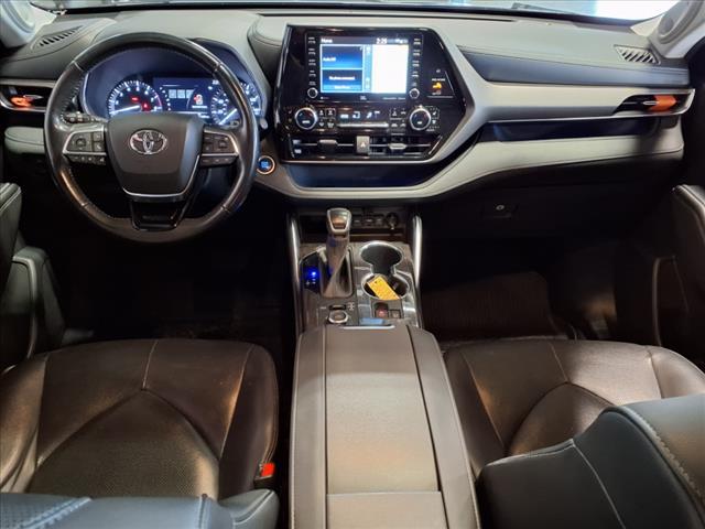 used 2020 Toyota Highlander car, priced at $27,988