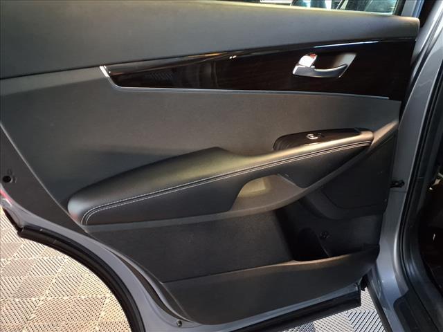 used 2020 Kia Sorento car, priced at $24,988