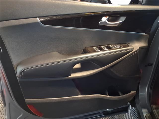 used 2020 Kia Sorento car, priced at $24,988