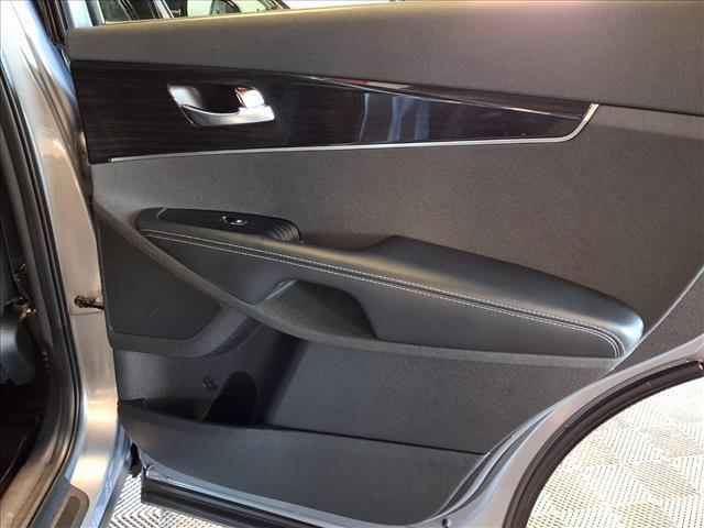 used 2020 Kia Sorento car, priced at $24,988