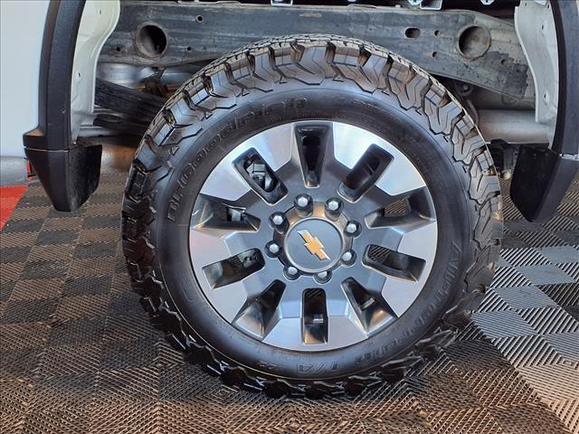 used 2021 Chevrolet Silverado 2500 car, priced at $32,988