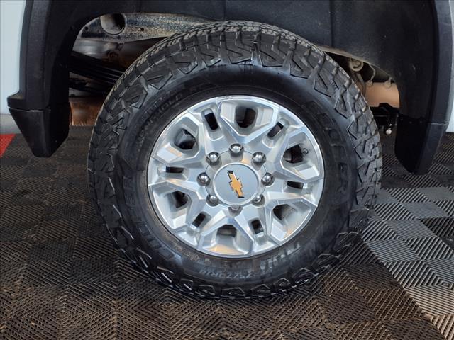 used 2024 Chevrolet Silverado 2500 car, priced at $47,988