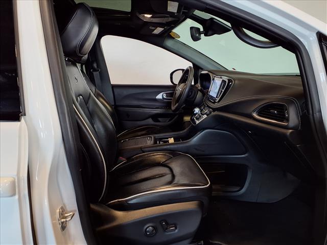 used 2024 Chrysler Pacifica car, priced at $29,988