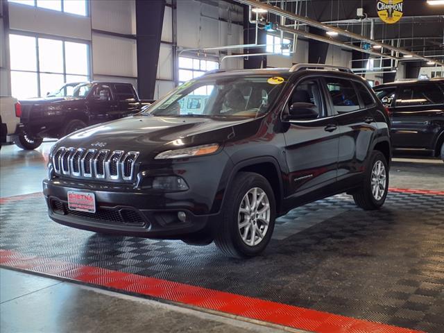 2015 Brilliant Black Crystal Pearlcoat Jeep Cherokee