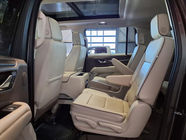 used 2021 GMC Yukon XL car, priced at $47,988