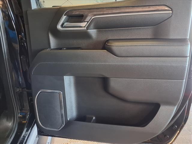 used 2022 Chevrolet Silverado 1500 car, priced at $43,988