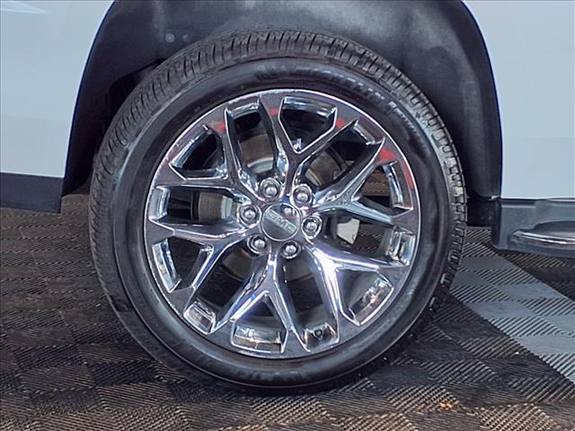 used 2016 GMC Yukon car, priced at $23,988