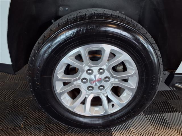 used 2018 GMC Yukon car, priced at $25,988