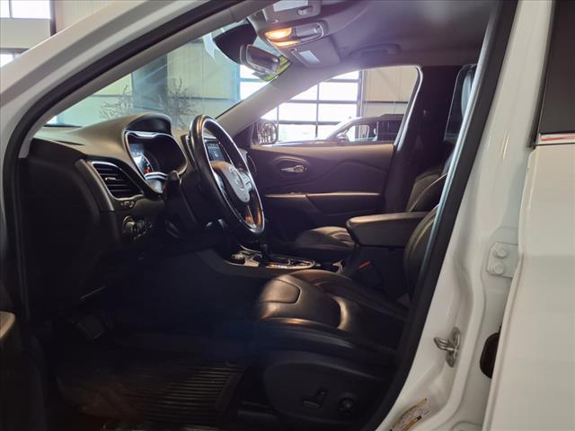 used 2019 Jeep Cherokee car, priced at $18,988