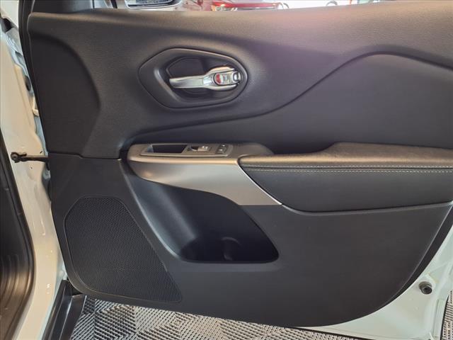 used 2019 Jeep Cherokee car, priced at $18,988