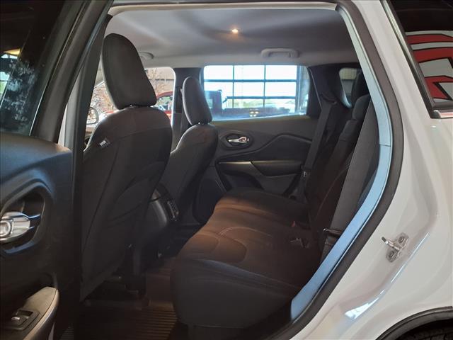 used 2019 Jeep Cherokee car, priced at $13,988