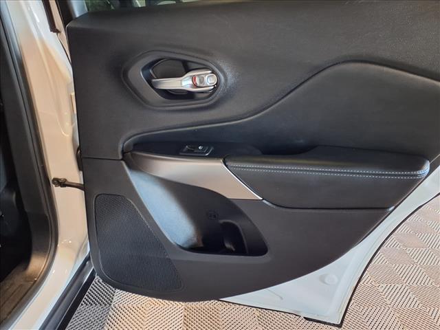 used 2019 Jeep Cherokee car, priced at $13,988