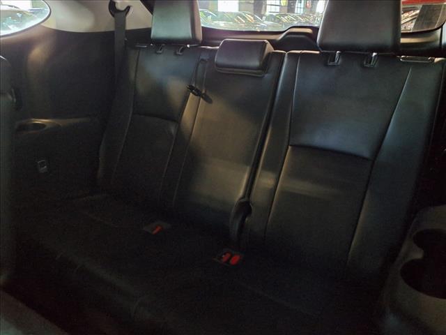used 2022 Toyota Highlander car, priced at $37,988