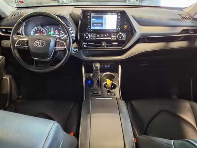 used 2022 Toyota Highlander car, priced at $37,988