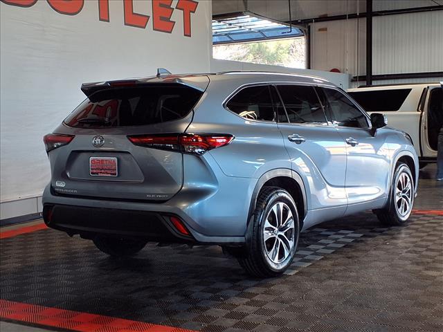 used 2021 Toyota Highlander car, priced at $25,988