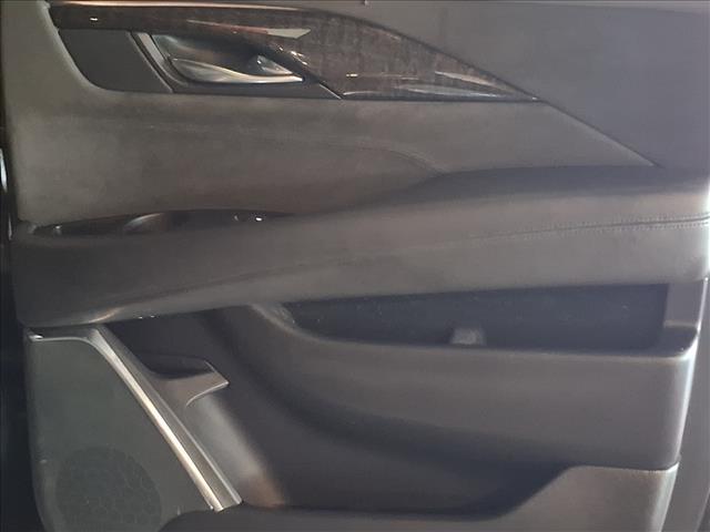 used 2015 Cadillac Escalade ESV car, priced at $22,988