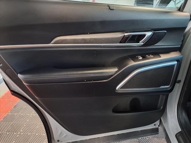 used 2023 Kia Telluride car, priced at $36,988
