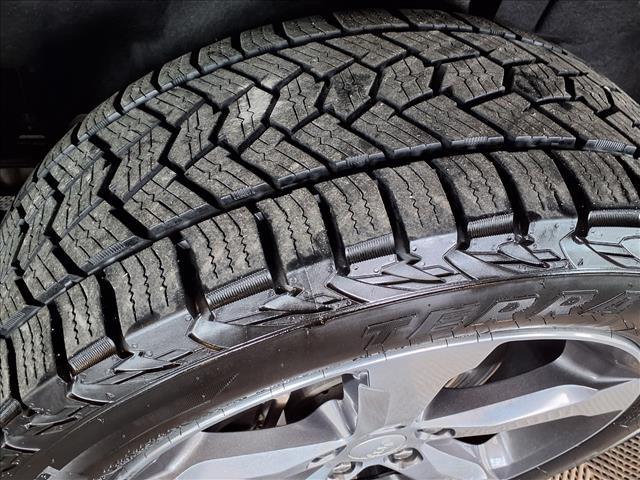 used 2021 Jeep Grand Cherokee L car, priced at $27,988