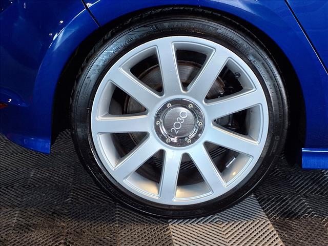 used 2017 Volkswagen Golf R car