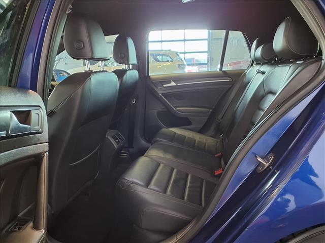 used 2017 Volkswagen Golf R car