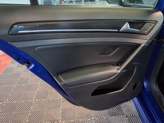 used 2017 Volkswagen Golf R car