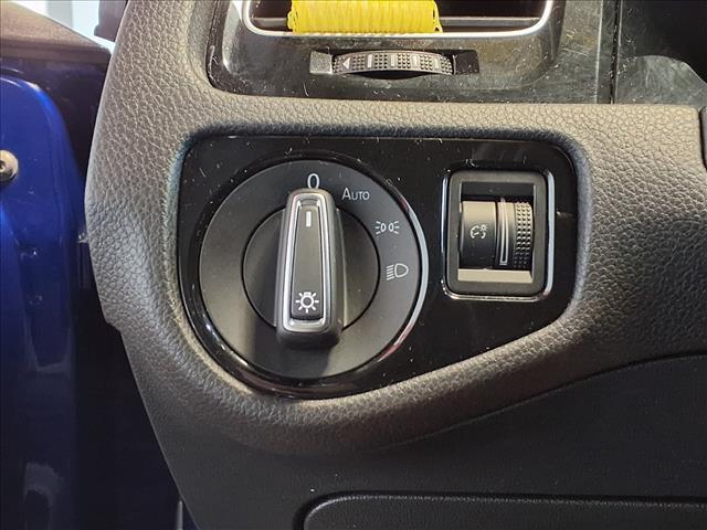 used 2017 Volkswagen Golf R car