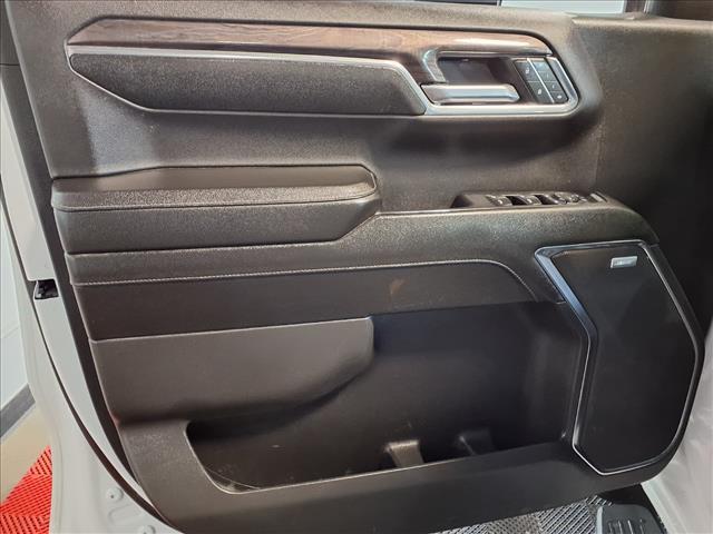 used 2024 Chevrolet Silverado 1500 car, priced at $40,988