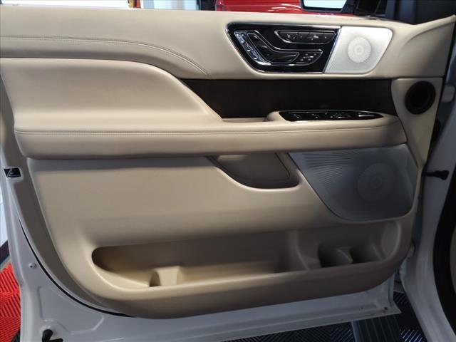 used 2018 Lincoln Navigator car