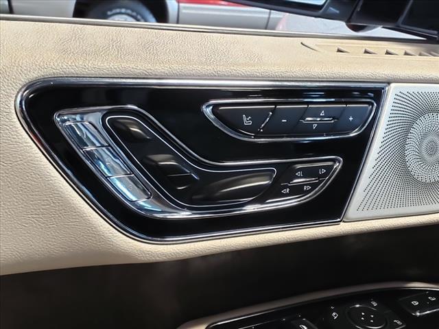 used 2018 Lincoln Navigator car