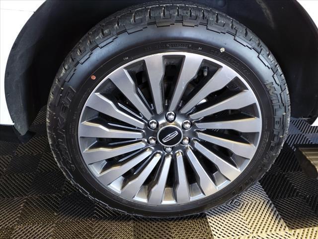 used 2018 Lincoln Navigator car