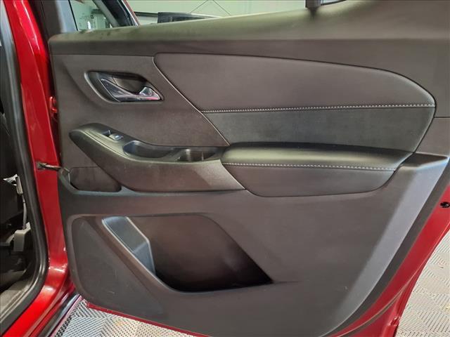 used 2021 Chevrolet Traverse car, priced at $31,988