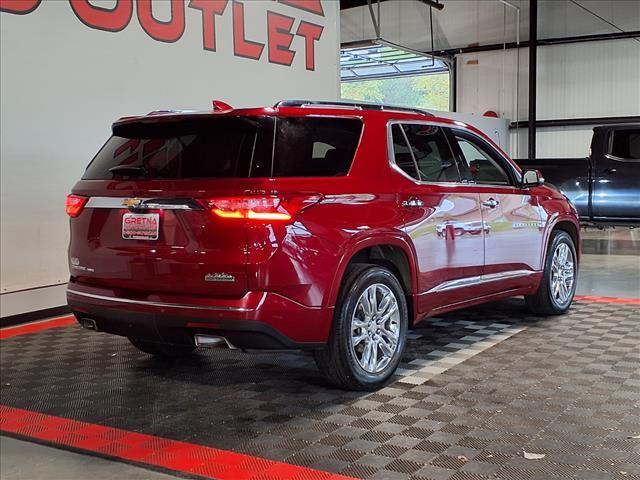 used 2021 Chevrolet Traverse car, priced at $31,988